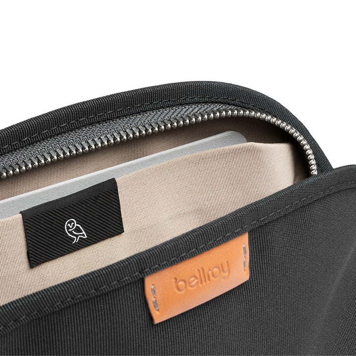 Bellroy Classic Pouch