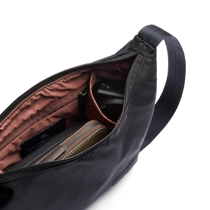 Bellroy Laneway Crescent Bag -laukku