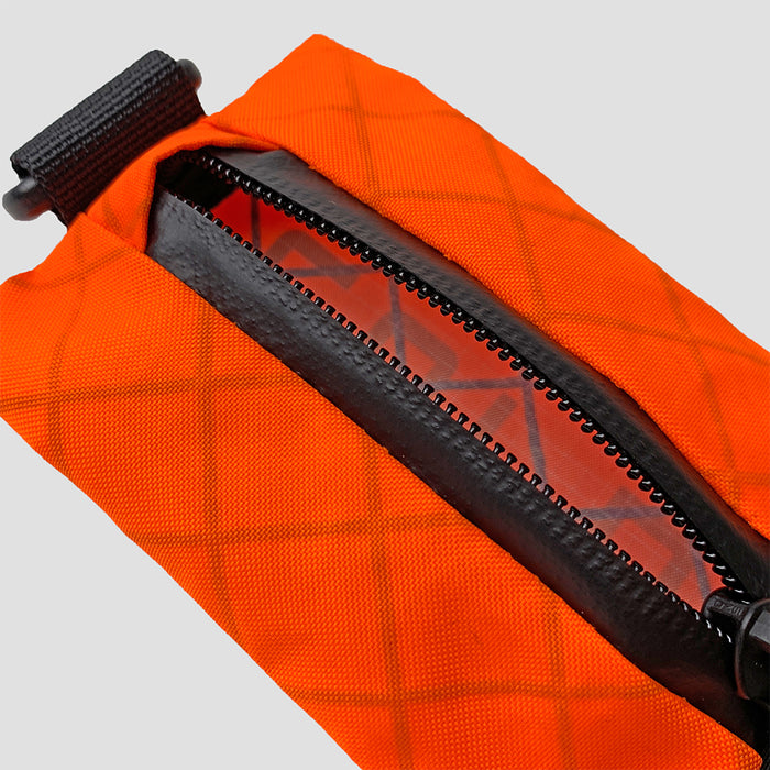 Code of Bell Annex Zip (L) - Zipper Case