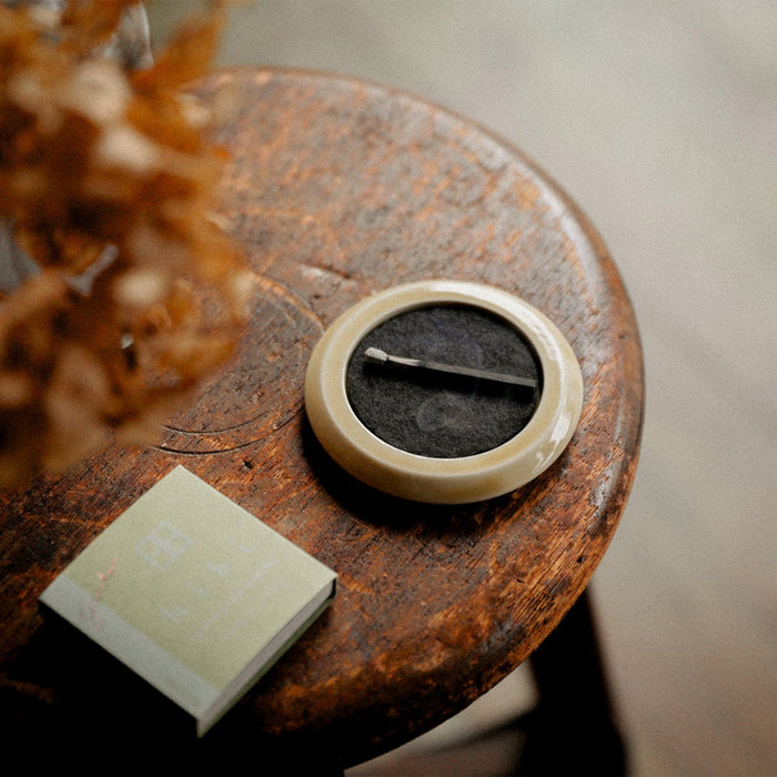 Hibi Seto Yaki Round Incense Tray