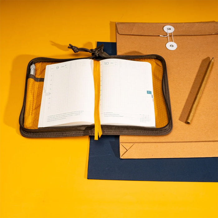 Lochby Field Folio A6