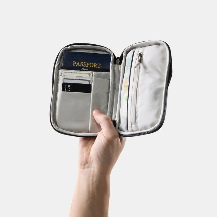 Matador Global Travel Stash -matkalompakko