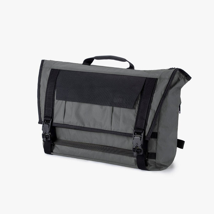 Mission Workshop Khyte : Weatherproof Laptop Messenger Bag