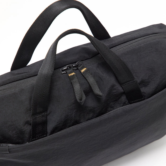 Pakt MODE Shoulder Bag 12L -olkalaukku