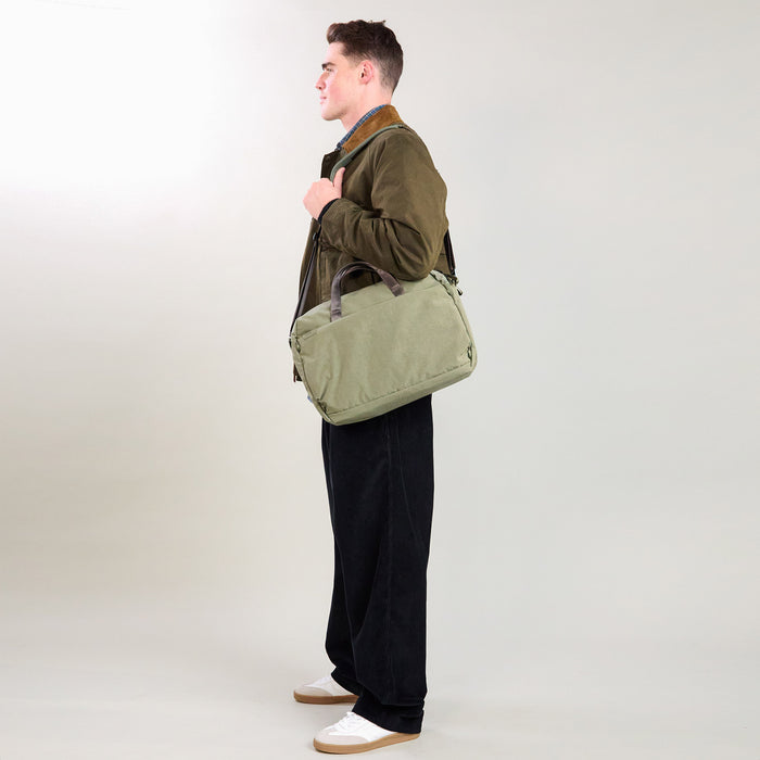 Pakt MODE Shoulder Bag 12L -olkalaukku