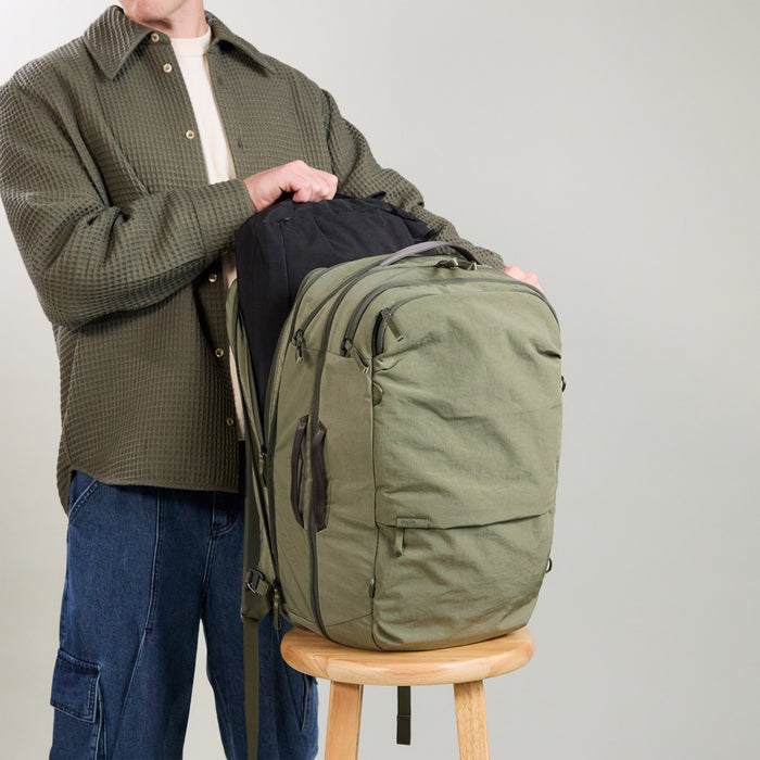 Pakt MODE Shoulder Bag 12L -olkalaukku