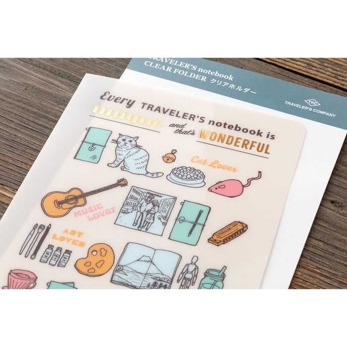 Traveler's Company 2027 - Clear Folder (Regular)