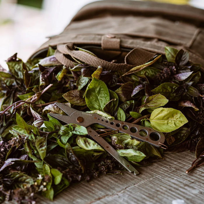 Barebones Herb Harvest and Strip Tool